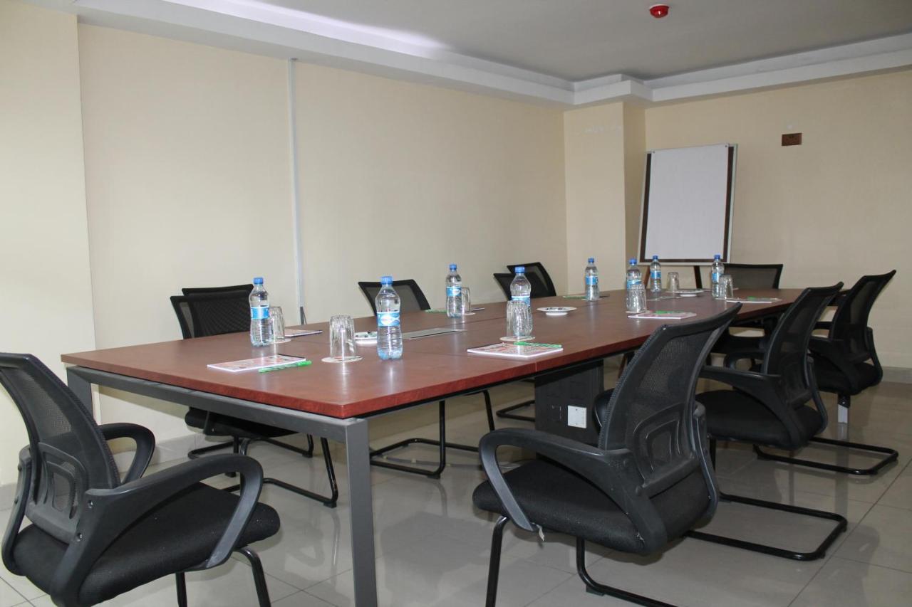 Airport Landing Hotel Nairobi Zewnętrze zdjęcie